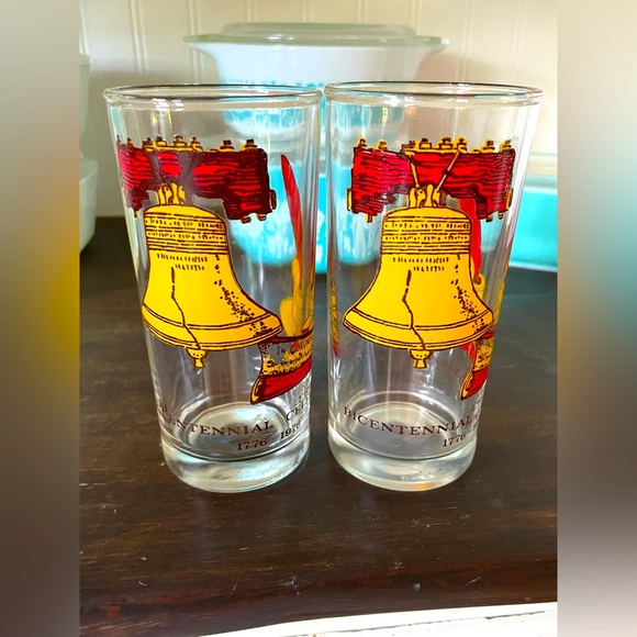 Vintage 1976 Bicentennial Liberty Bell Drinking Glasses❤️ - Picture 2 of 12